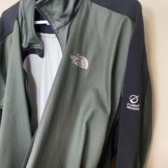 North Face Flight Series Xl jacket - Picture 2 of 3
